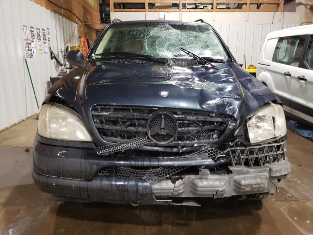 4JGAB54E4YA202357 - 2000 MERCEDES-BENZ ML 320 BLACK photo 5