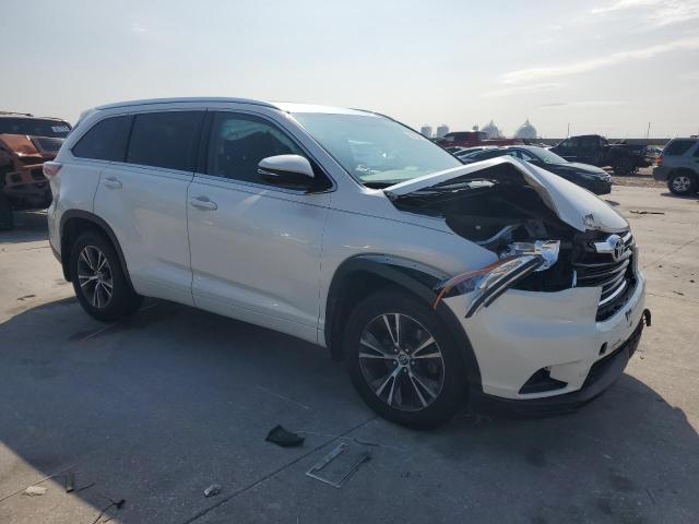 5TDKKRFH0GS124782 - 2016 TOYOTA HIGHLANDER XLE WHITE photo 4