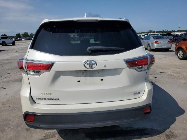 5TDKKRFH0GS124782 - 2016 TOYOTA HIGHLANDER XLE WHITE photo 6