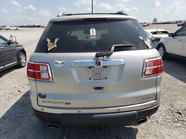 5GZEV33758J222913 - 2008 SATURN OUTLOOK XR SILVER photo 6
