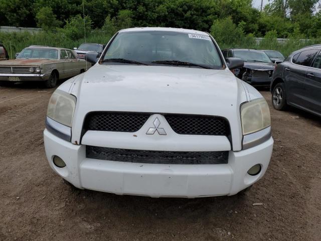 1Z7HC28K76S578707 - 2006 MITSUBISHI RAIDER LS WHITE photo 5