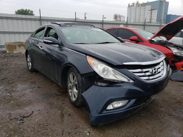 5NPEC4AC7DH681778 - 2013 HYUNDAI SONATA SE BLUE photo 4