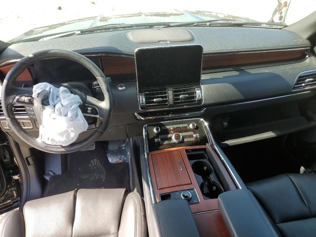 5LMJJ2MT4MEL18982 - 2021 LINCOLN NAVIGATOR 黑色 照片 8