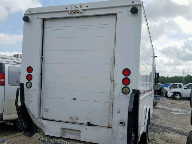 1FCLE49L18DA40188 - 2008 FORD ECONOLINE E450 SUPER DUTY COMMERCIAL STRIPPED CHASSIS WHITE photo 4