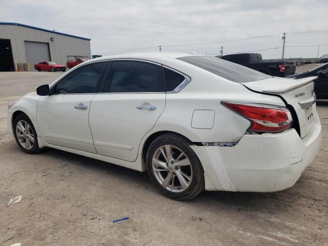 1N4AL3AP8FN909209 - 2015 NISSAN ALTIMA 2.5 WHITE photo 2