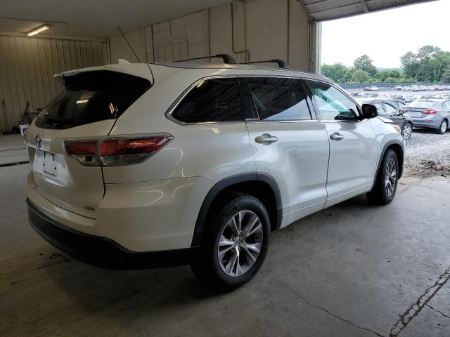 5TDKKRFH3FS111376 - 2015 TOYOTA HIGHLANDER XLE 白色 照片 3