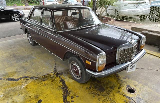 11511010061743 - 1969 MERCEDES-BENZ 220 DIESEL BROWN photo 1