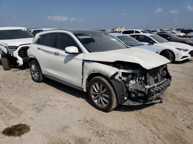 3PCAJ5BA9MF121069 - 2021 INFINITI QX50 LUXE WHITE photo 4