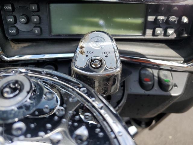 1HD1FC4187Y722625 - 2007 HARLEY-DAVIDSON FLHTCUI იასამნისფერი ფოტო 8