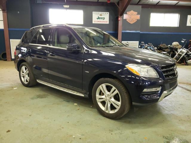 4JGDA5HBXCA015505 - 2012 MERCEDES-BENZ ML 350 4MATIC BLUE photo 4
