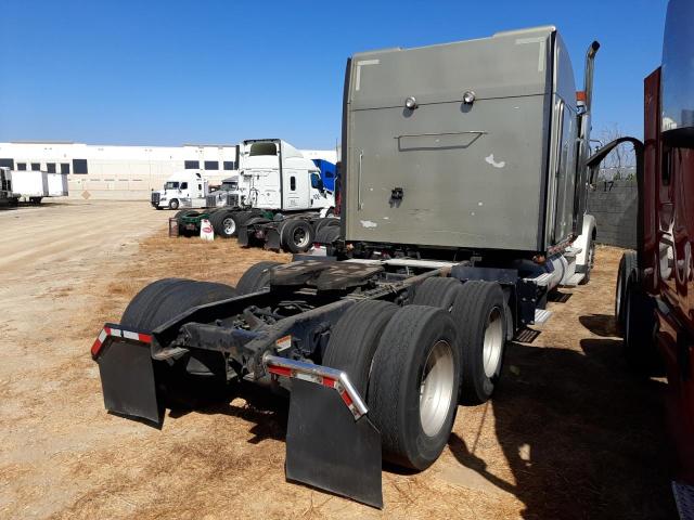 3AKJGMD18GDGU3851 - 2016 FREIGHTLINER CONVENTION CORONADO 132 GRAY photo 4