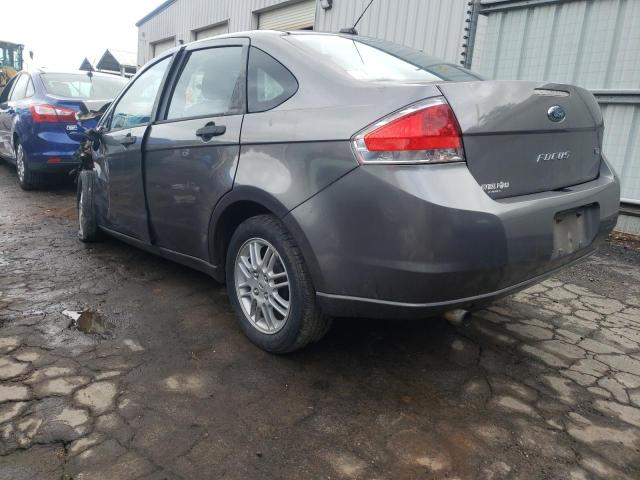 1FAHP3FNXAW286978 - 2010 FORD FOCUS SE GRAY photo 3