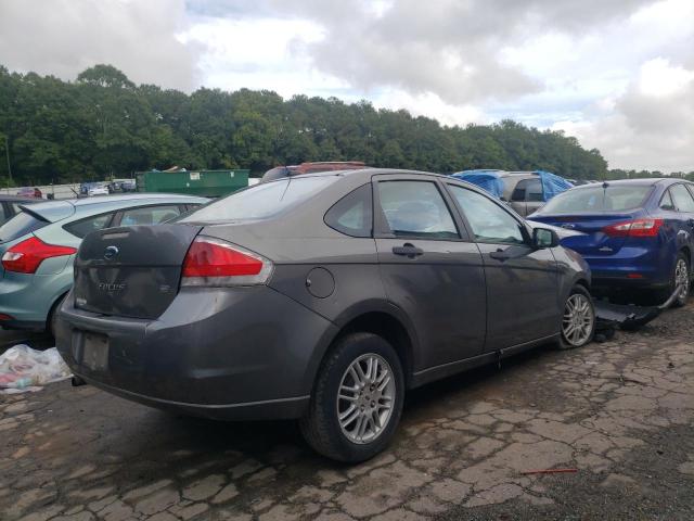 1FAHP3FNXAW286978 - 2010 FORD FOCUS SE GRAY photo 4