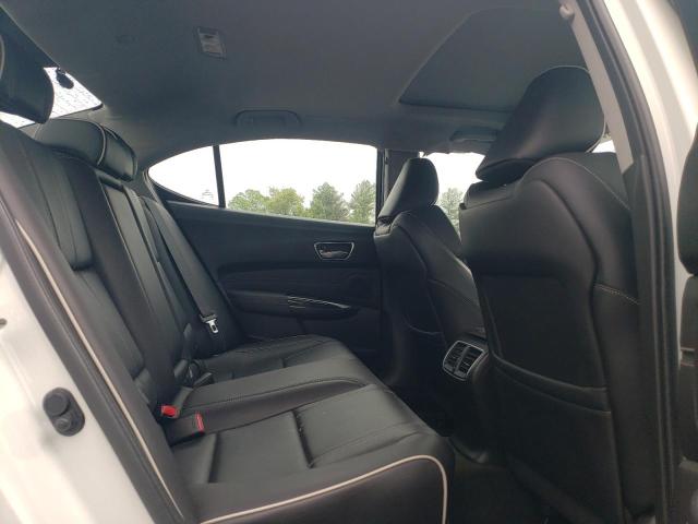 19UUB3F57JA002406 - 2018 ACURA TLX TECH WHITE photo 10