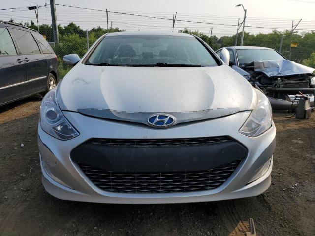 KMHEC4A41CA028356 - 2012 HYUNDAI SONATA HYBRID SILVER photo 5