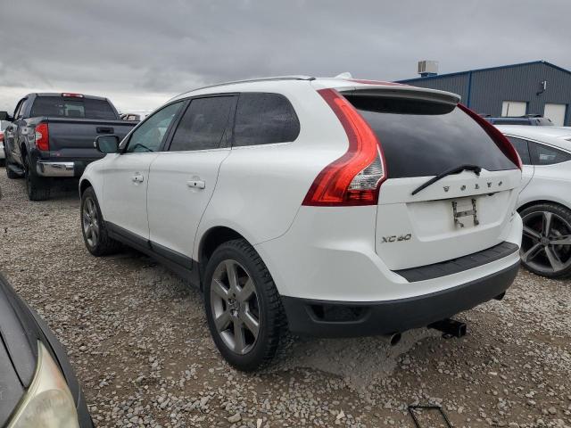 YV4902DZ1D2446208 - 2013 VOLVO XC60 T6 WHITE photo 2