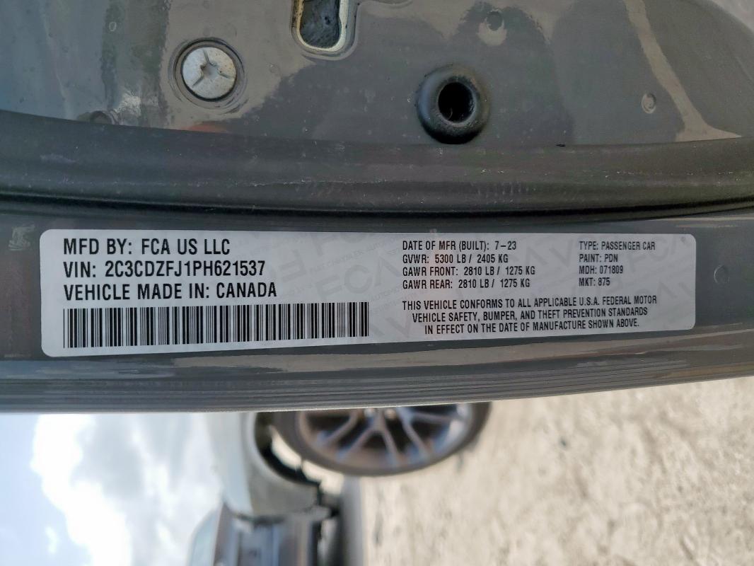 2C3CDZFJ1PH621537 - 2023 DODGE CHALLENGER R/T SCAT PACK GRAY photo 12