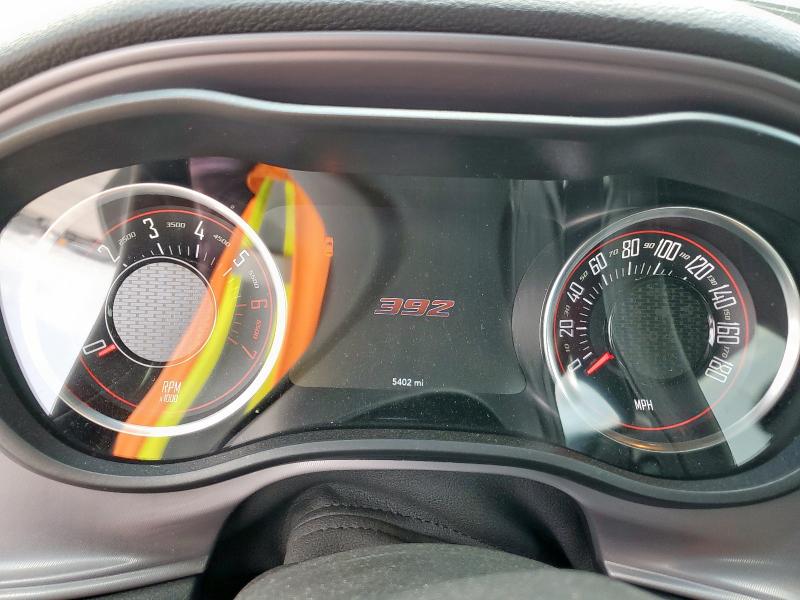 2C3CDZFJ1PH621537 - 2023 DODGE CHALLENGER R/T SCAT PACK GRAY photo 9