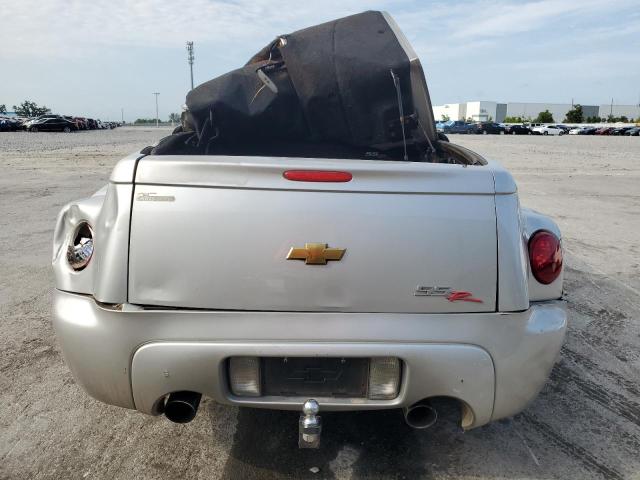 1GCES14P34B110466 - 2004 CHEVROLET SSR 银色 照片 6