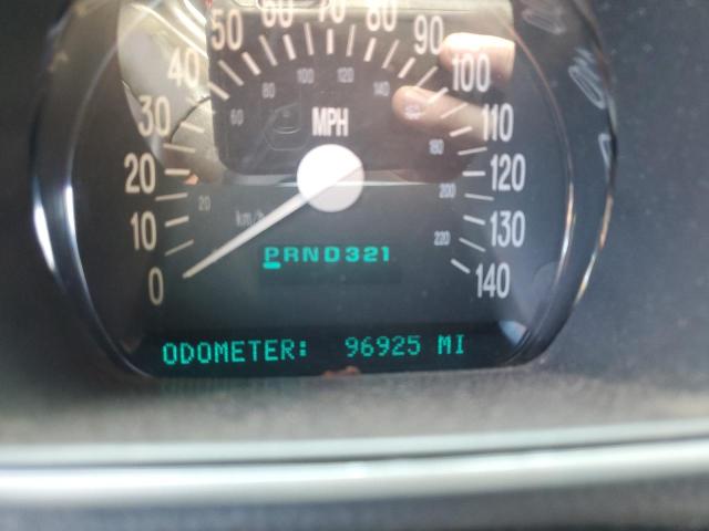 1GCES14P34B110466 - 2004 CHEVROLET SSR 银色 照片 9