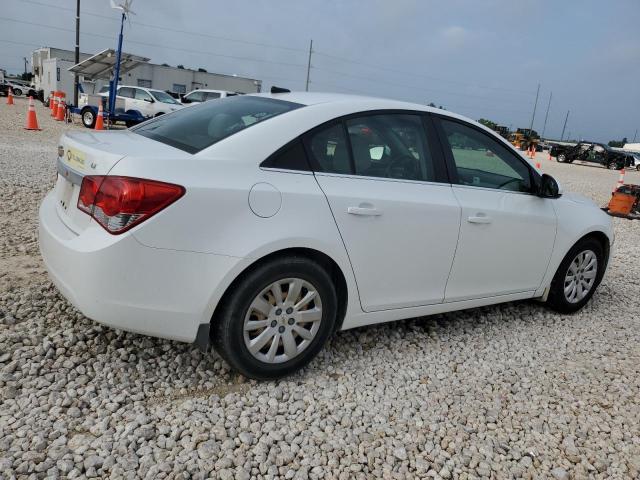 1G1PF5S90B7295819 - 2011 CHEVROLET CRUZE LT WHITE photo 3