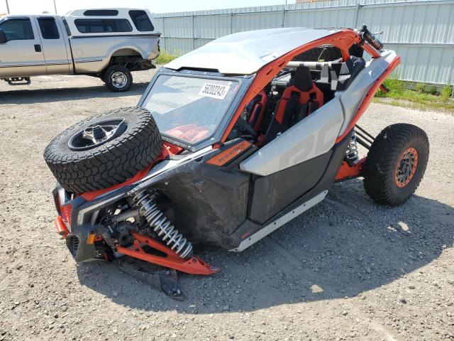 3JBVVAV48NE001701 - 2022 CAN-AM MAVERICK X RC TURBO RR ORANGE photo 2