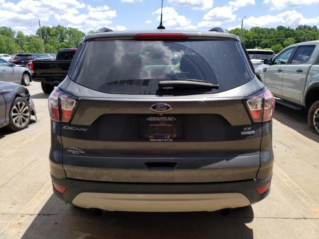 1FMCU9GD2JUC46200 - 2018 FORD ESCAPE SE GRAY photo 6