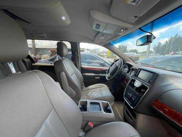 2C4RC1BG2ER231882 - 2014 CHRYSLER TOWN & COU TOURING ლურჯი ფოტო 5