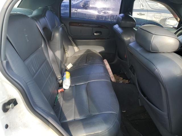 1LNHM81W2YY903199 - 2000 LINCOLN TOWN CAR EXECUTIVE Biały zdjęcie 10