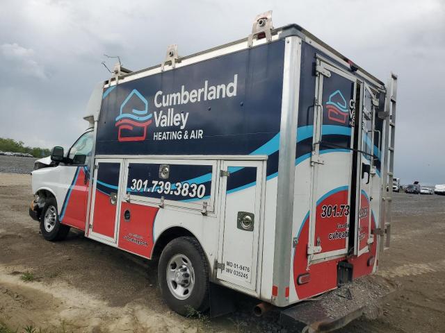 1GB0GRFGXJ1213994 - 2018 CHEVROLET EXPRESS G3500 白色 照片 2