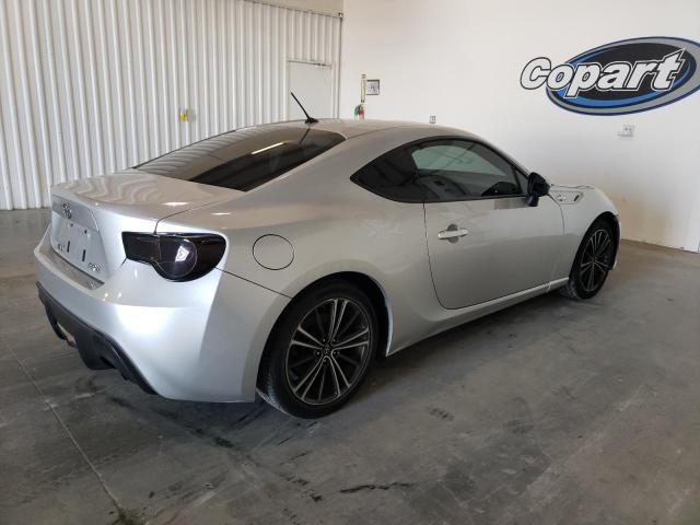 JF1ZNAA19D1701597 - 2013 TOYOTA SCION FR-S 银色 照片 3