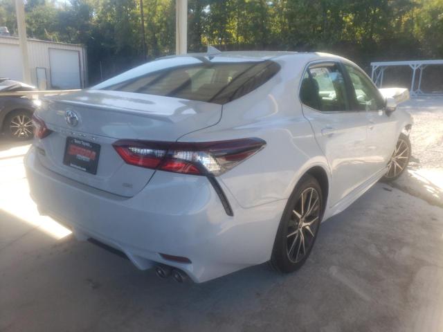 4T1G11AK9PU079684 - 2023 TOYOTA CAMRY SE NIGHT SHADE WHITE photo 4