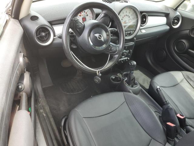 WMWSU3C52CT257621 - 2012 MINI COOPER CREAM photo 8
