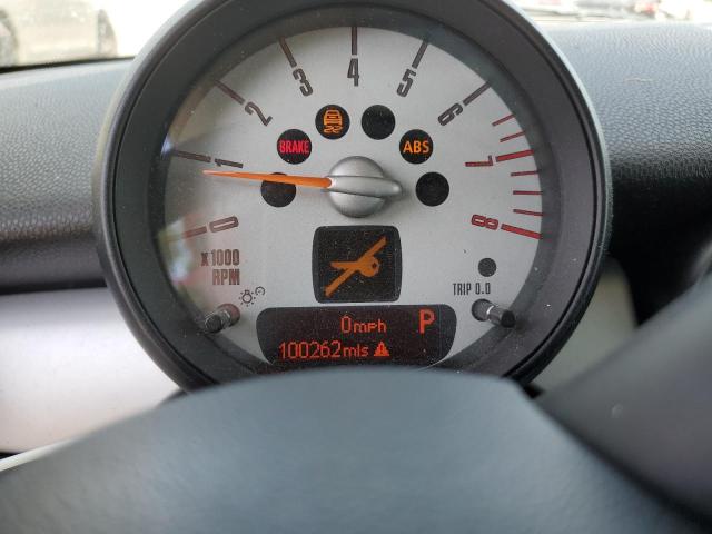 WMWSU3C52CT257621 - 2012 MINI COOPER CREAM photo 9