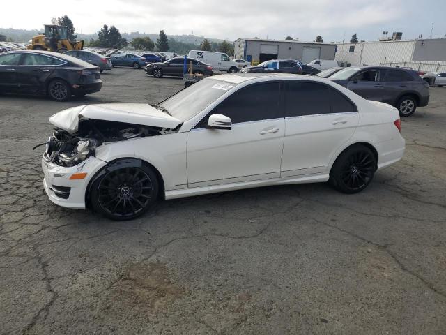 2013 MERCEDES-BENZ C 250, null