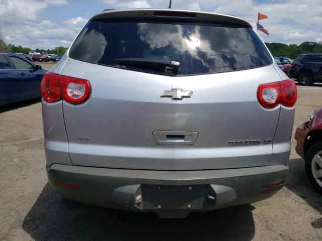 1GNKVFEDXCJ232393 - 2012 CHEVROLET TRAVERSE LS SILVER photo 6