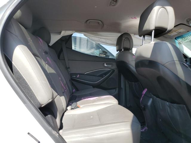 5NMZU3LB8JH074598 - 2018 HYUNDAI SANTA FE S WHITE photo 11