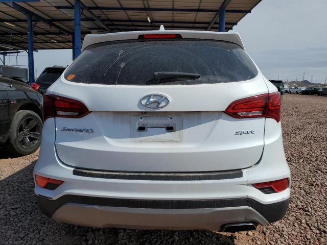 5NMZU3LB8JH074598 - 2018 HYUNDAI SANTA FE S WHITE photo 6