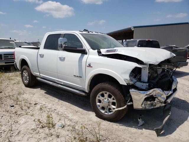 3C6UR5FL9NG295762 - 2022 RAM 2500 LARAMIE WHITE photo 4