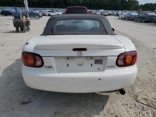 JM1NB3536Y0150226 - 2000 MAZDA MX-5 MIATA BASE WHITE photo 6