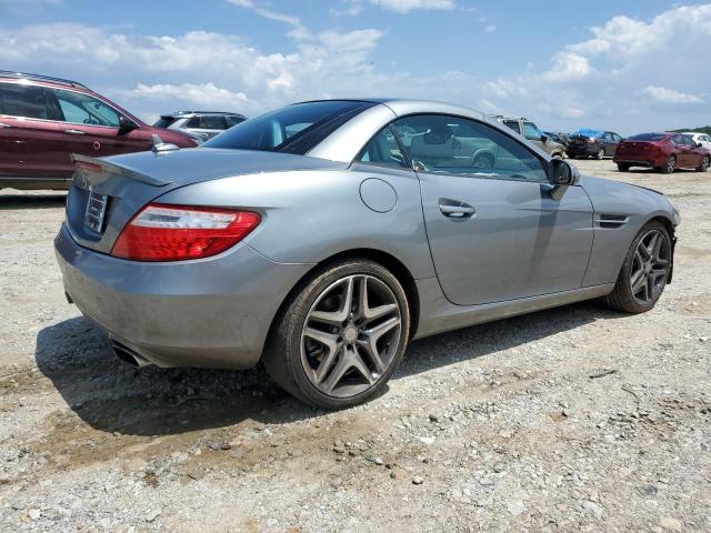 WDDPK4HA5EF091581 - 2014 MERCEDES-BENZ SLK 250 SILVER photo 3