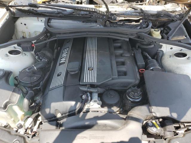 WBAEV33465KW18715 - 2005 BMW 325 I WHITE photo 11