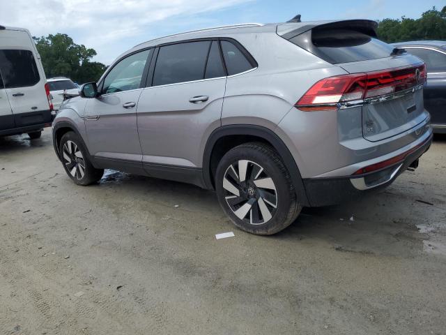 1V2WE2CA1RC237957 - 2024 VOLKSWAGEN ATLAS CROS SE Srebrny zdjęcie 2