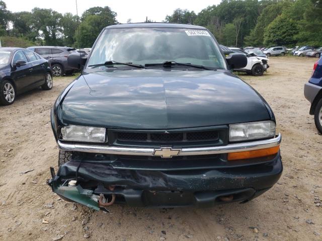 1GNDT13W12K142595 - 2002 CHEVROLET BLAZER GREEN photo 5