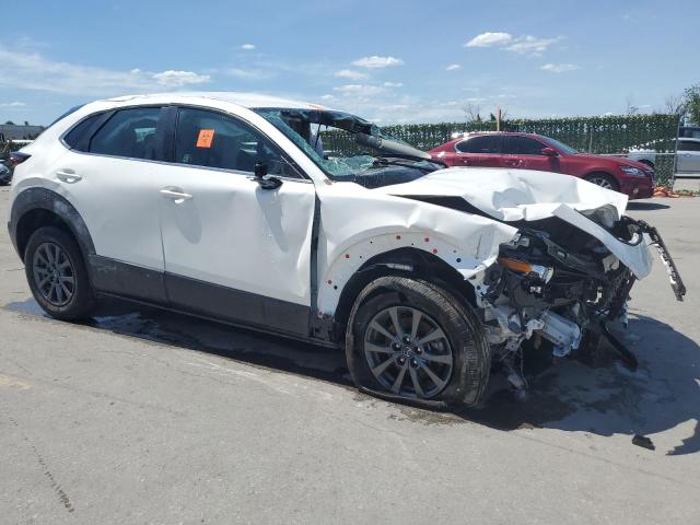 3MVDMBAM0PM518277 - 2023 MAZDA CX-30 WHITE photo 4