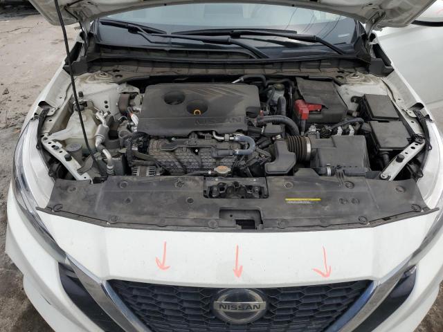 1N4BL4BV8KC246608 - 2019 NISSAN ALTIMA S WHITE photo 11