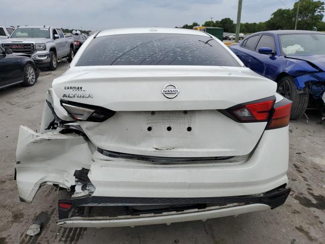 1N4BL4BV8KC246608 - 2019 NISSAN ALTIMA S WHITE photo 6