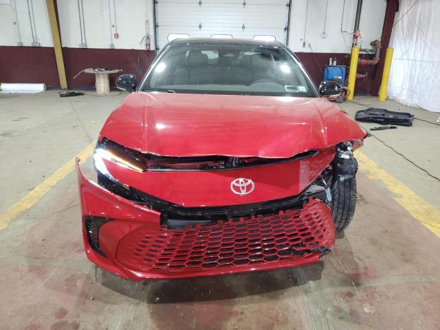 4T1DBADK5SU017932 - 2025 TOYOTA CAMRY XSE Kırmızı fotoğraf 5