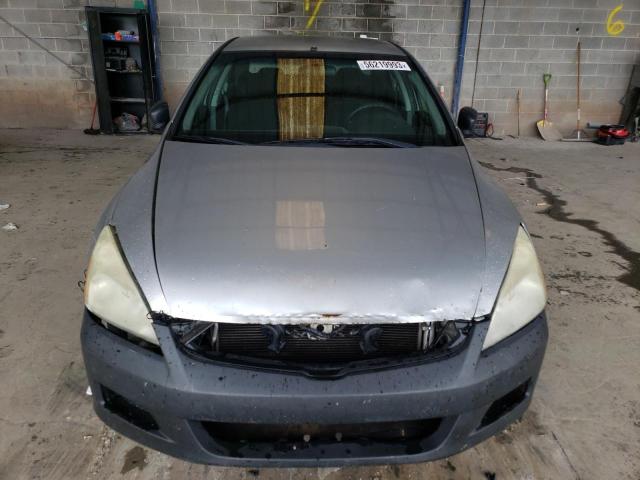 1HGCM56116A116665 - 2006 HONDA ACCORD VALUE SILVER photo 5