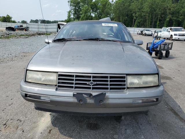 1G1LD5542TY222841 - 1996 CHEVROLET CORSICA GRAY photo 5